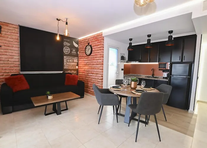 アパート Edificio Amatista カルプ